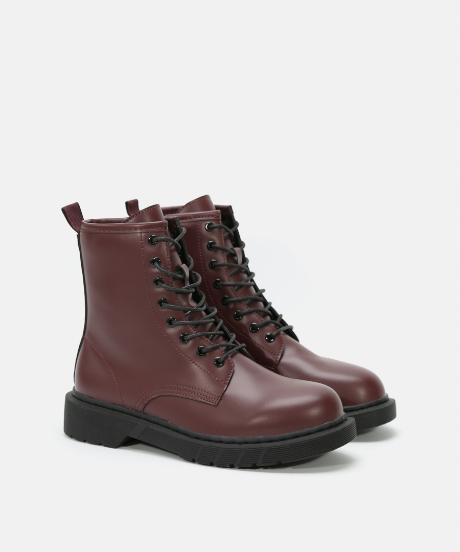 Botines planos militares image number null